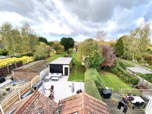 Photo 17- click for photo gallery